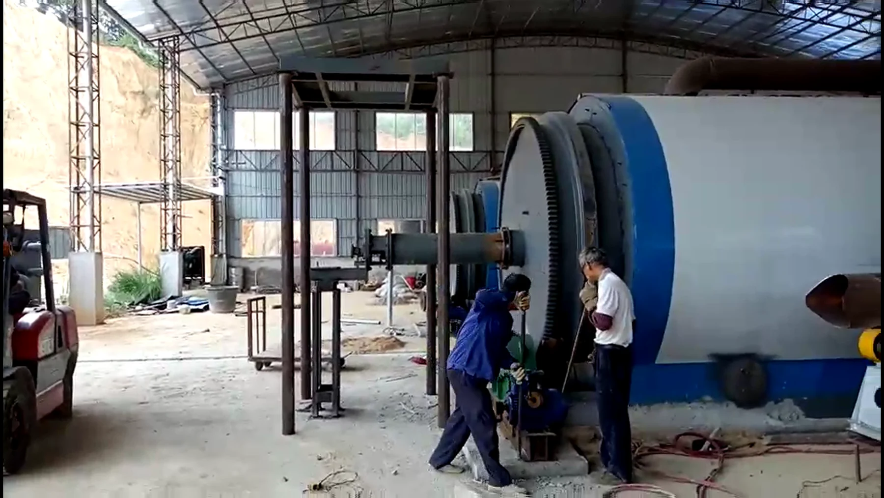 Yulin, Guangxi Zhuang Autonomous Region, southern China project equipment