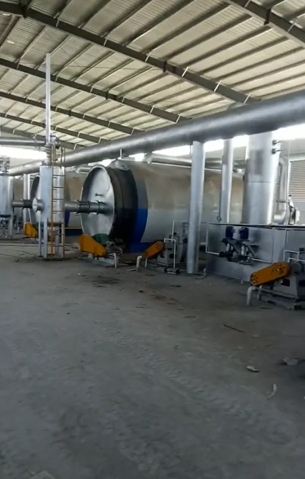 From the Jinpeng Project Archive: 6×12 TPD Batch Waste Tire Pyrolysis Project in Yuncheng, Shanxi, 2017 project equipment